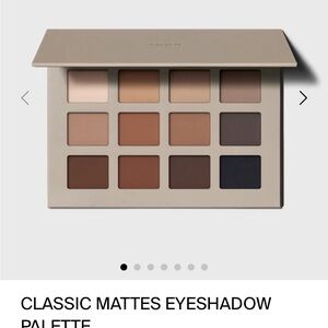 SKKN by Kim Kardashian - Classic Mattes Eyeshadow Palette